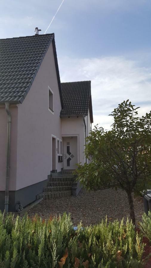 Ferienwohnung Blütenstadt Leichlingen Exterior foto