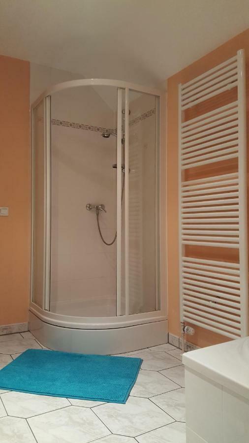Ferienwohnung Blütenstadt Leichlingen Exterior foto